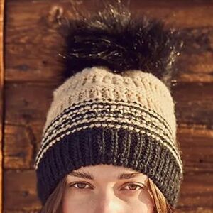 Free People Slope Stripe Pom Pom Beanie Hat In Black And Cream NWT One Size